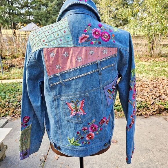 Berek Collection Jean Jacket Vintage Embroidered and Beaded Denim Size M - Picture 3 of 10